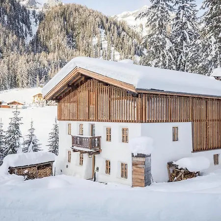 Tannhaeuser Mountain Chalet Predoi