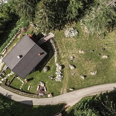 Tannhaeuser Mountain Chalet *